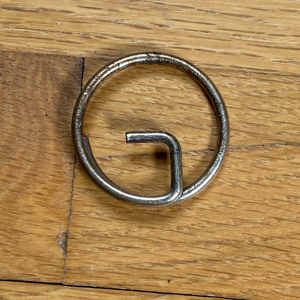⭐️HP⭐️GUCCI sterling silver G🔑ring